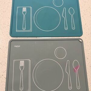 Blue and Gray Silicone Placemats